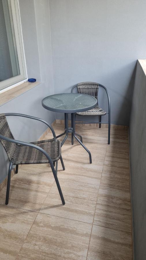 Central Studio 1 - Apartament 2 Camere ديفا المظهر الخارجي الصورة